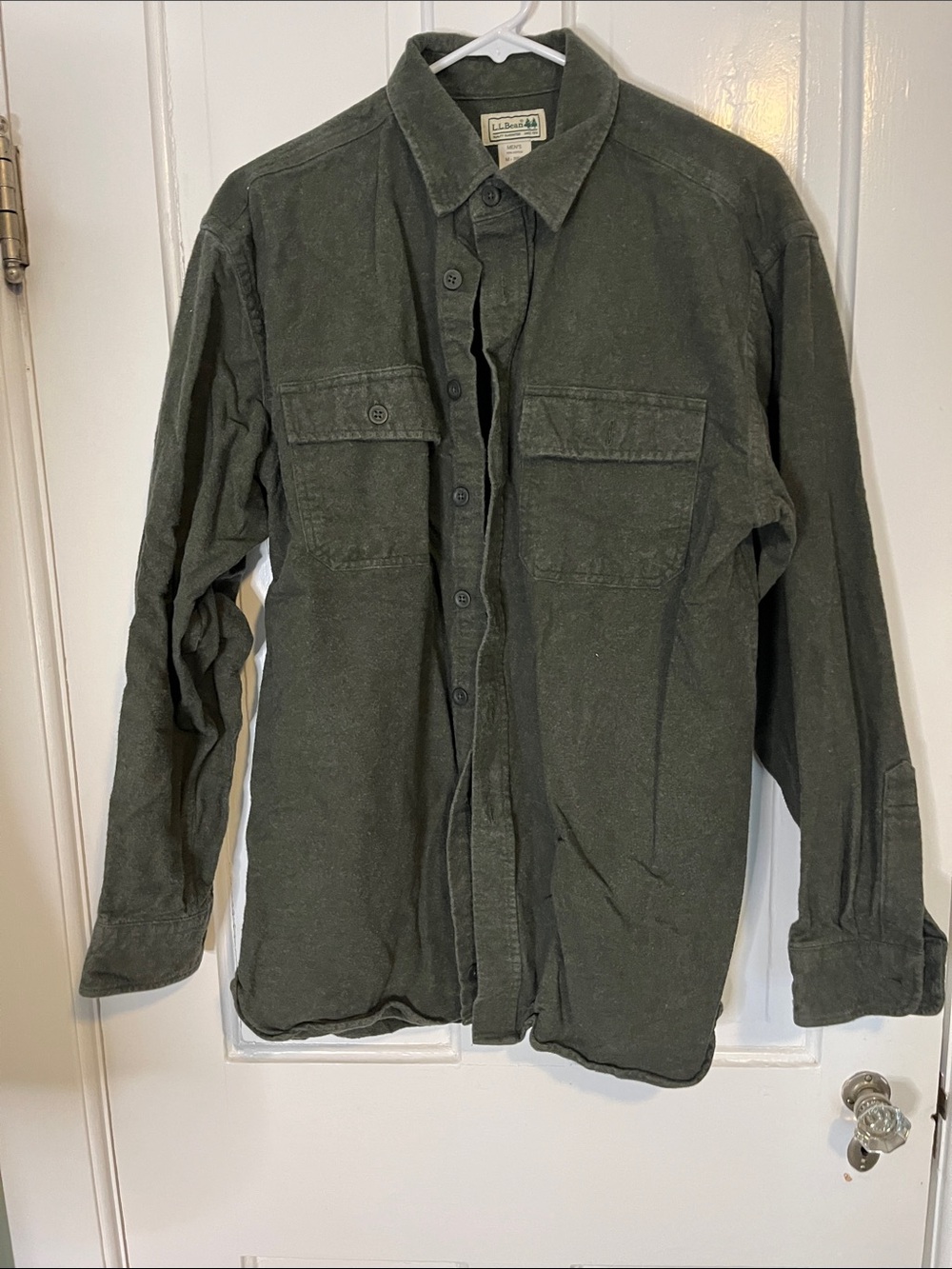 L.L. Bean Men's Olive Green Lightweight Shirt Jacket